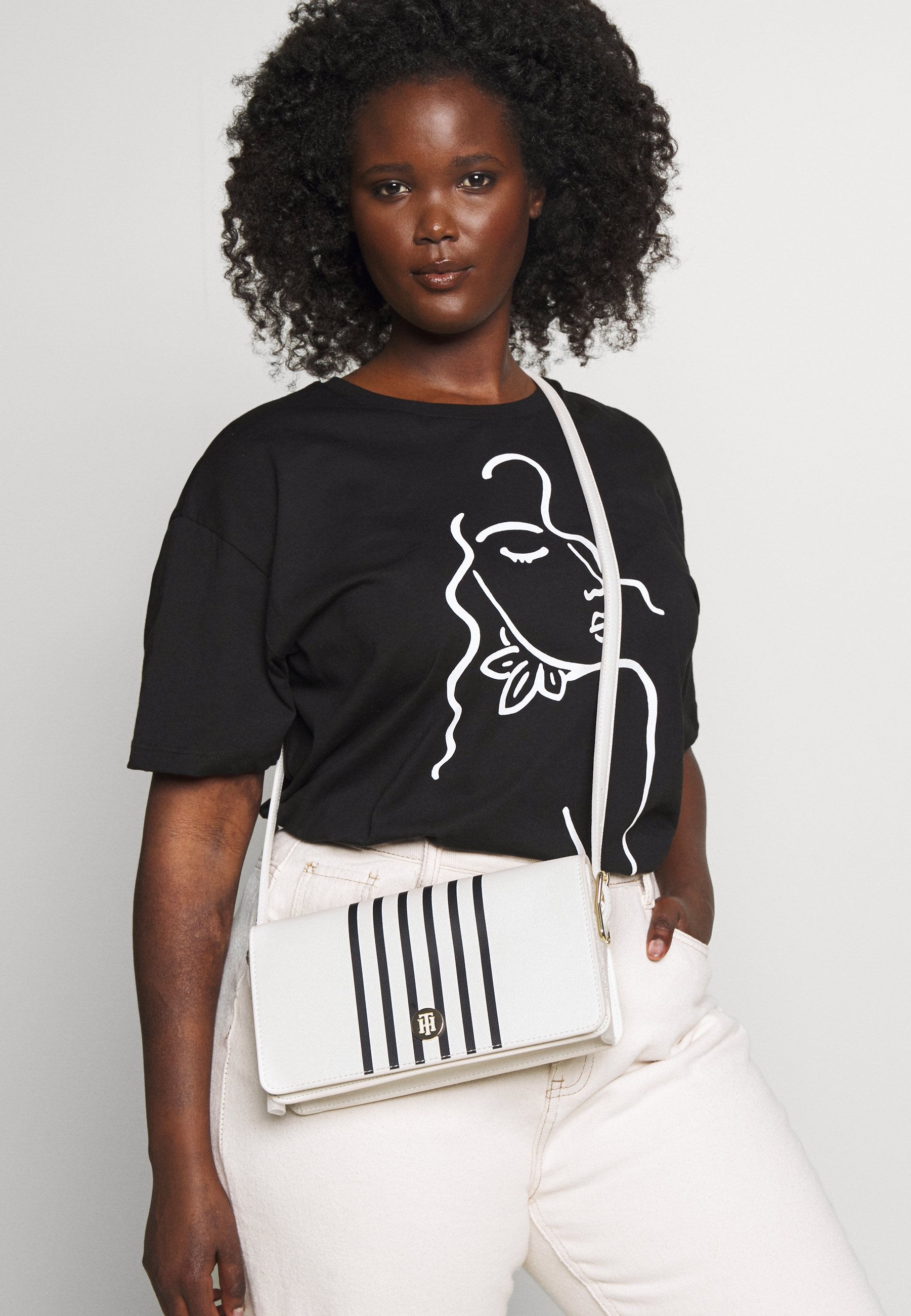 tommy hilfiger honey flap crossover