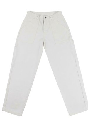 Biele bavlnené nohavice so striha v rovnom strihu, predné vrecká a gombíkovým zapínaním. Majú textúrovanú tkaninu a pás, ktorý je navrhnutý pre pohodlie.