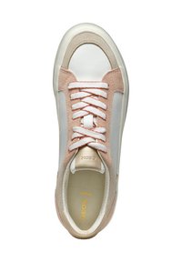 White and light pink sneaker with suede and leather panels, featuring a round toe, flat white laces, and a cushioned insole with a gold logo.
