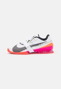 Nike Performance - ROMALEOS UNISEX - Chaussures fitness - white/black/bright crimson/pink blast/total orange/volt Image miniature 1