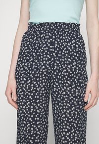 Lindex TROUSERS BELLA CROPPED - Calças - navy