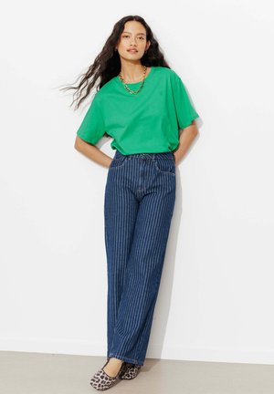 Promod COL ROND - T-shirt basique - vert