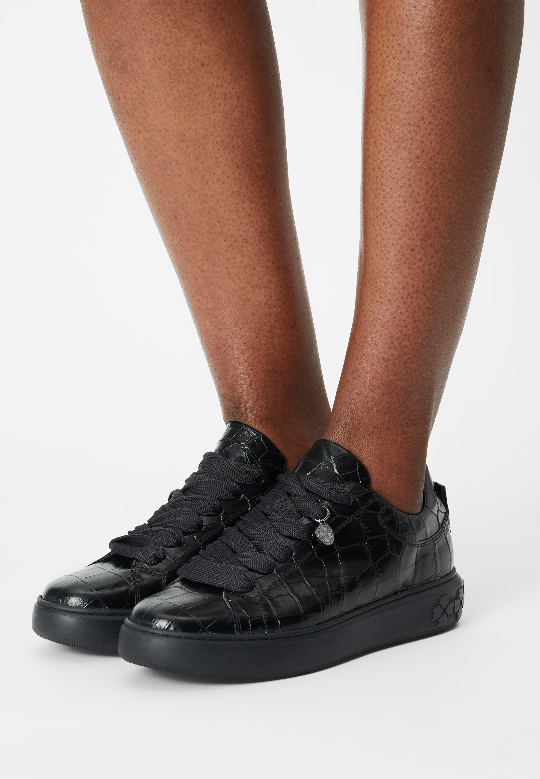 Peter Kaiser FLORA - Sneakers laag - schwarz aligate/Zwart - Zalando.nl
