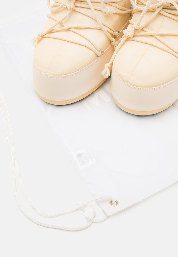 ICON UNISEX - Lace-up ankle boots - cream4