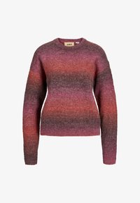 Selezionato, fiery red