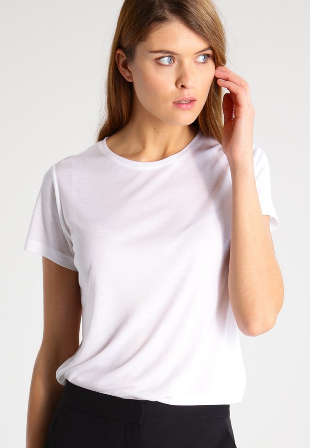 UPAMA - T-shirts - white