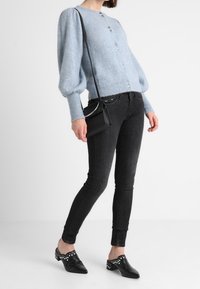 Part Two Kofta - light blue