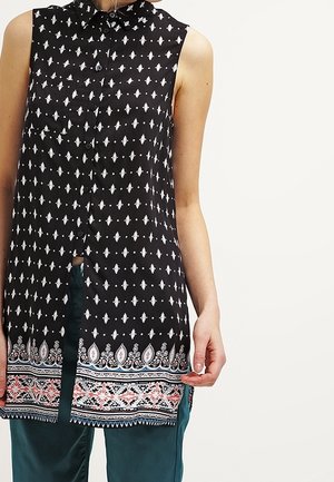 Overhemdblouse - black