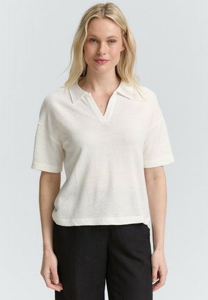 TOM TAILOR TOM TAILOR T-SHIRT T-SHIRT MIT POLOKRAGEN - Polo shirt - whisper white