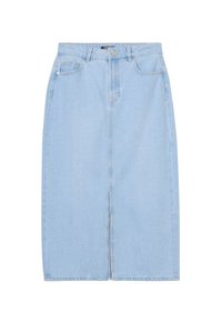 Falda midi de mezclilla azul claro con corte recto, abertura frontal, dos bolsillos delanteros y cierre de cremallera, con detalles de costura estándar.