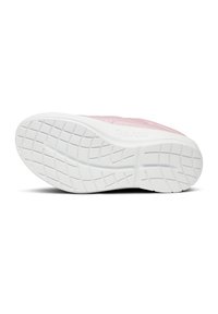 Suola della scarpa con una suola in gomma bianca texturizzata. La parte superiore è rosa chiaro, con un motivo trapuntato. Il logo "Oofos" è impresso sul lato.