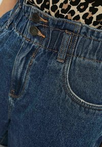 Vero Moda Shorts vaqueros - dark blue