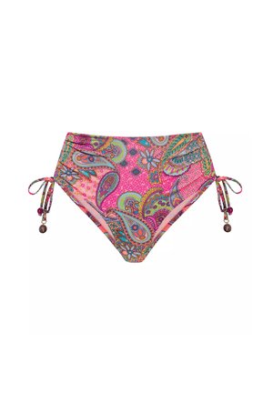 Wielokolorowe bikini z dolną częścią, zdobione wzorem paisley w odcieniach różu, fioletu i zieleni, z bocznymi wiązaniami i dekoracyjnymi akcentami metalowymi.
