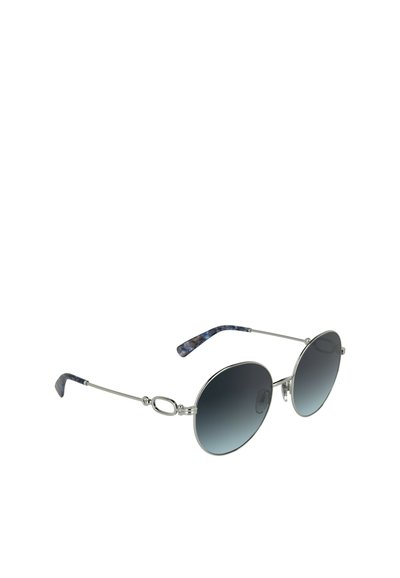 Occhiali da sole rotondi in argento con lenti scure sfumate. Le aste presentano accenti marmorizzati blu e neri. Design elegante con montatura in metallo.
