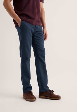 Seasalt Cornwall, SEASALT CORNWALL TOLLGATE SLIM TROUSER - Stoffhose - navy sea cave