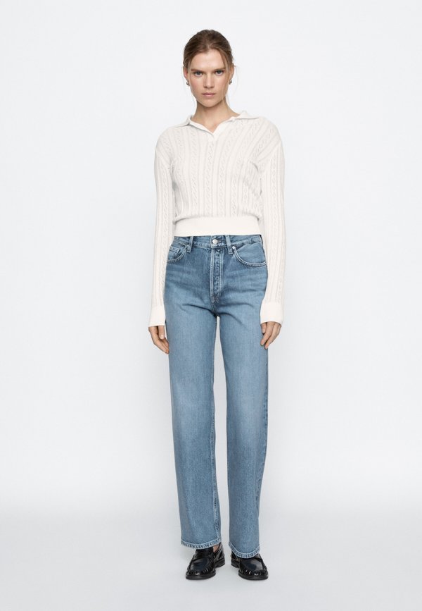 HIGH-WAIST STRAIGHT-LEG - Jeans Straight Leg