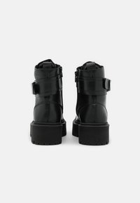 Zign Botines con plataforma - black