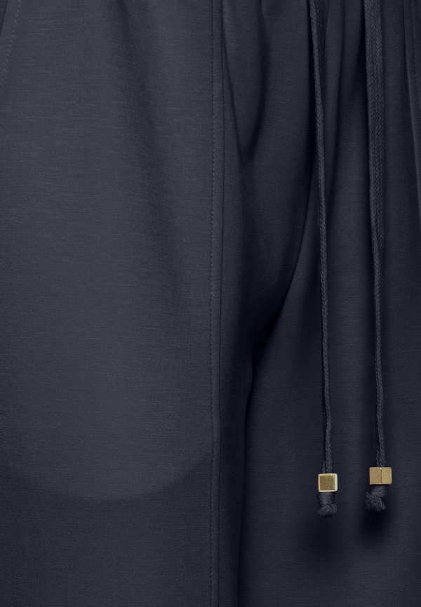 BYPusti - Tracksuit bottoms - peacoat3