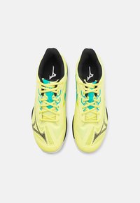 Mizuno WAVE EXCEED LIGHT 2 - Pantofi de tenis pe zgură - sunny lime/black/atlantis