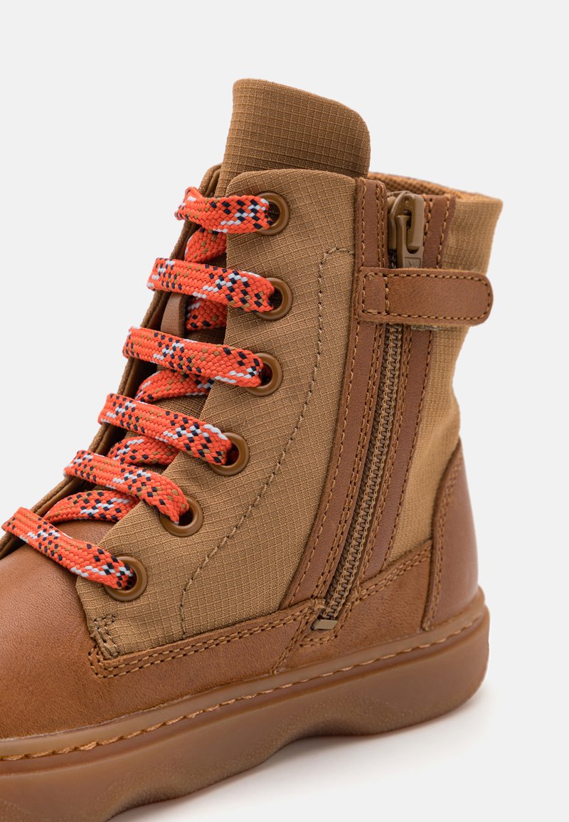 Zapatos De Colegio Niño Camper KIDDO Botines Con Cordones