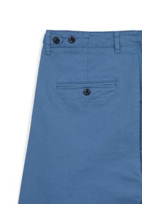 Blaue Baumwollhosen mit einem geraden Schnitt, zwei Fronttaschen, einer Gesäßtasche und doppelter Knopfverschluss an der Taille.