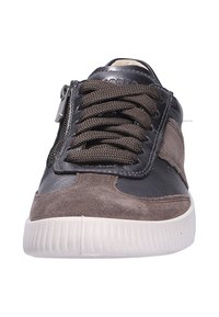 Men’s casual sneaker with brown suede and dark leather panels, brown laces, side zipper, and white rubber sole, front view.