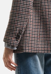 GANT REG HOUNDSTOOTH - Palton scurt - soft oat