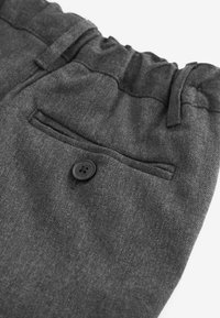 Clarks REGULAR FIT - Pantaloni scurți - grey