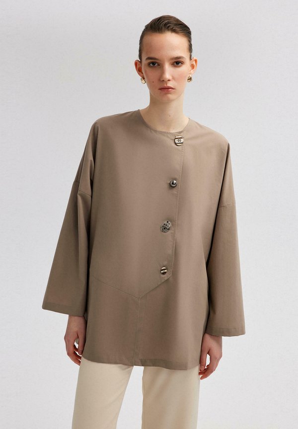 BUTTON DETAIL - Bluse - mink