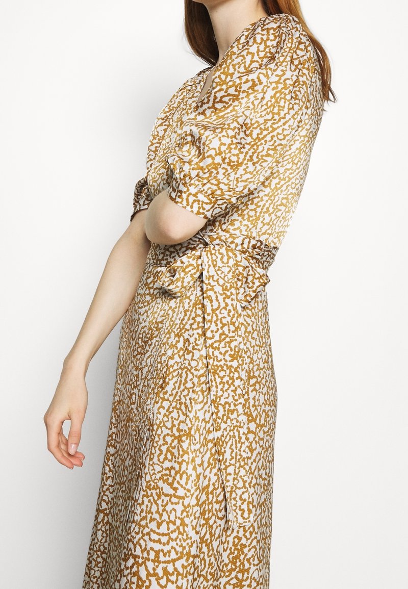 Robe Autre Ton Taille 40 Bleue En Viscose/coton - Neuve Sans étiquettes - Longueur 87 Cm Style évasé