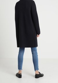 Madewell Mantel - dark red
