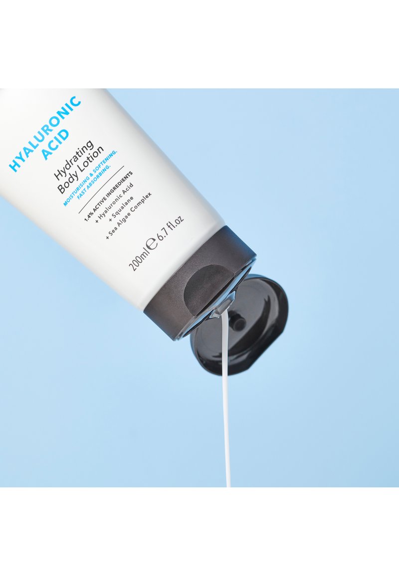 The Solution HYALURONIC ACID HYDRATING BODY LOTION - Balsamo corpo