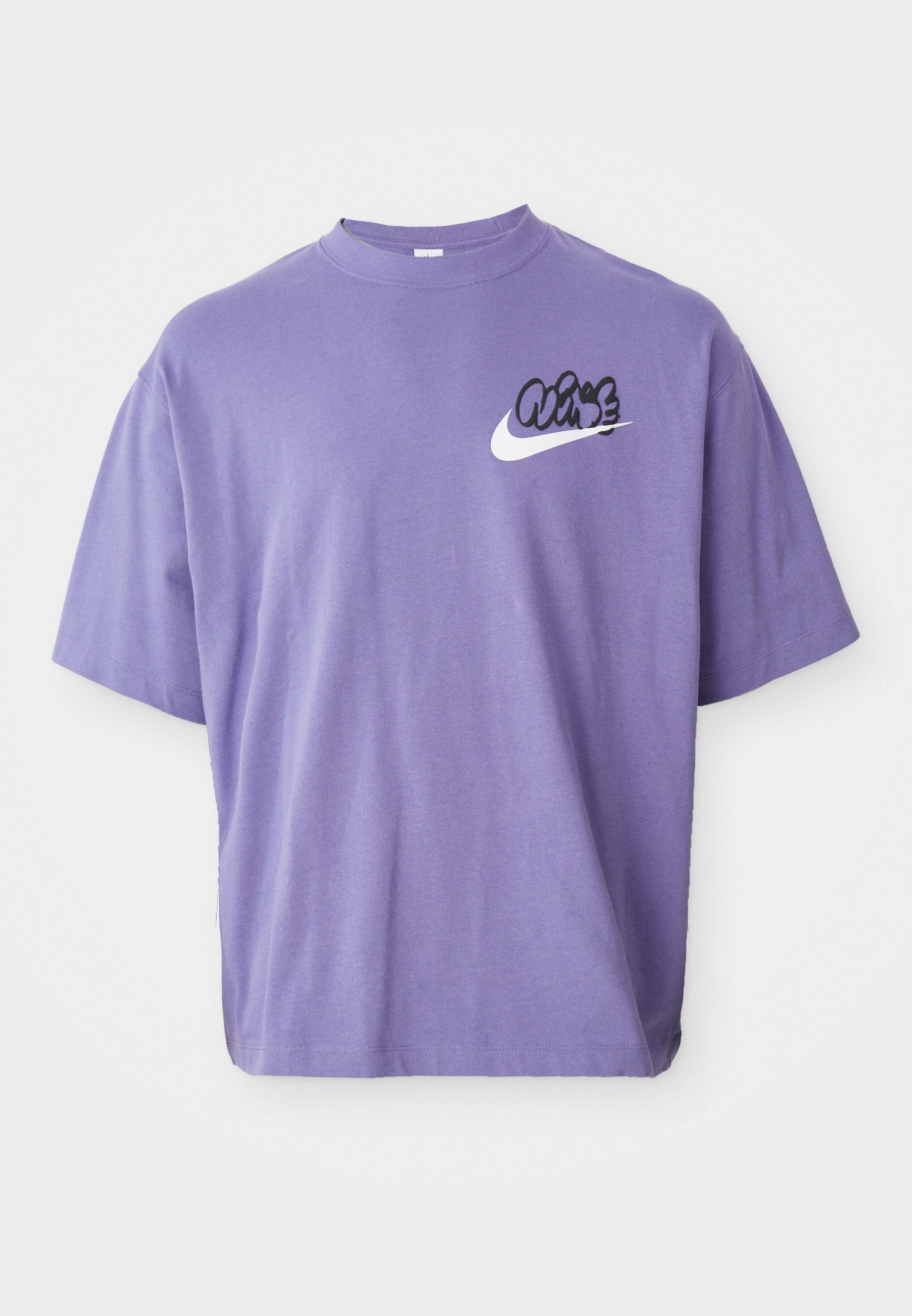 purple black and white nike shirt