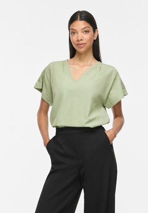 VILA, MIT KURZEN ÄRMELN VIPRISILLA - Blúz - smoke green