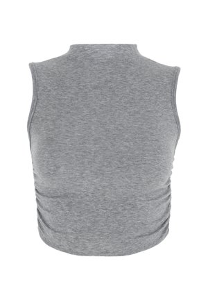 Grauer ärmelloser Crop-Top mit hohem Ausschnitt, aus weichem Stoff gefertigt. Verfügt über geraffte Seiten für zusätzliche Textur und eine taillierte Silhouette.