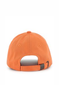 Casquette orange à forme structurée, en tissu lisse, avec une sangle réglable à l'arrière et un petit logo en accent.