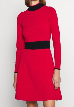 Strickkleid - red
