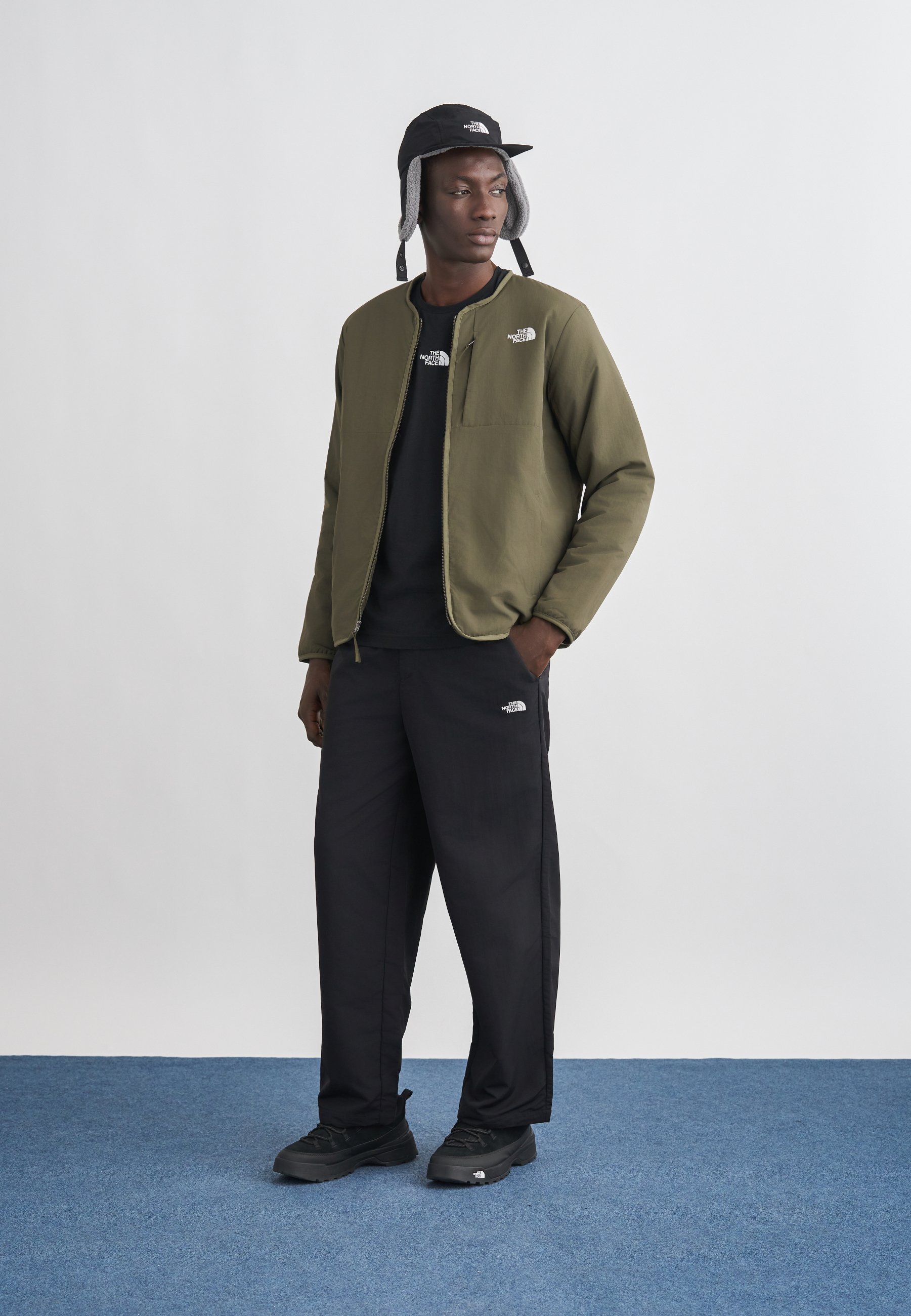 The North Face EASY WIND PANT - Trousers - black - Zalando.co.uk