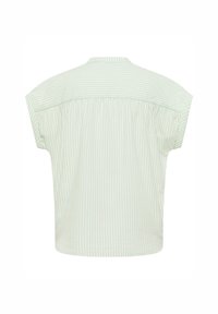 Blusa leggera verde chiaro a maniche corte con righe bianche verticali. Presenta un pannello posteriore e un tessuto morbido e leggero. Taglio semplice e rilassato.