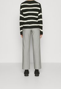 JDY Strickpullover - dark green