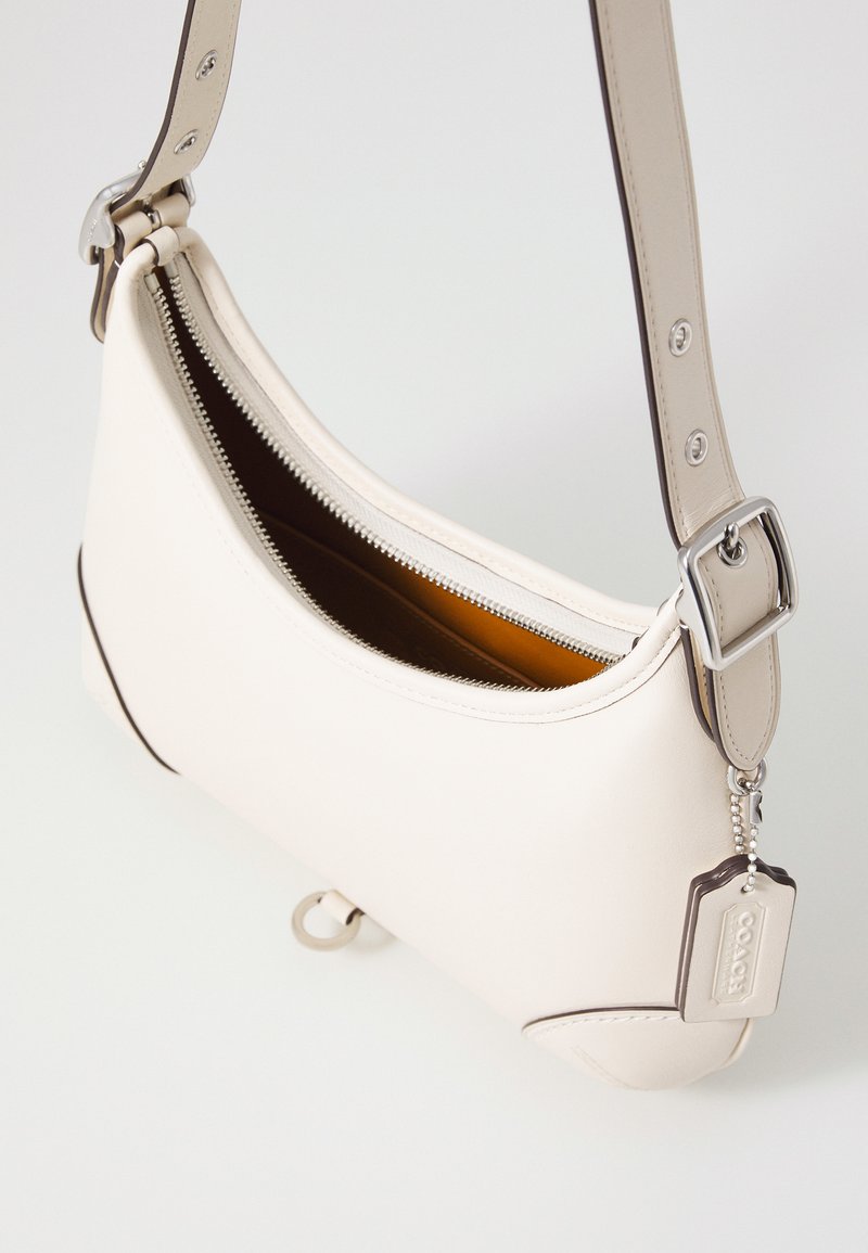 COACH HAMPTONS HOBO BAG - Handbag - chalk/off-white - Zalando.co.uk