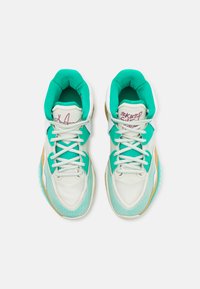 kyrie 8 zalando