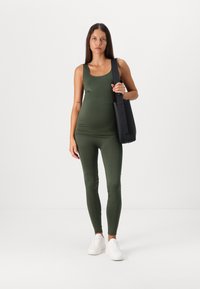 MAMALICIOUS MLTIA JEANNE - Pajkice – hlače - duffel bag