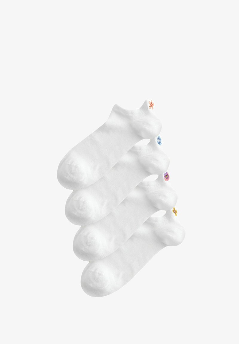 Quatre paires de chaussettes blanches mi-mollet avec des broderies florales colorées sur le dessus, texture lisse et design de bout rond.