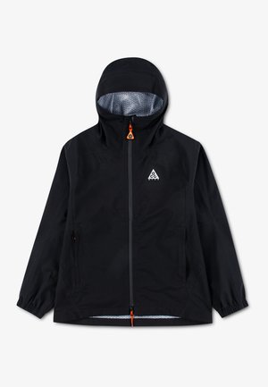 Veste noire à capuche avec fermeture éclair à l'avant, poches latérales, poignets élastiques et petit logo triangulaire sur la poitrine.