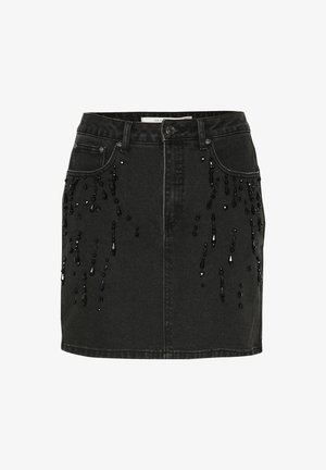 Mustad teksaskirt, millel on keha mugavuse disain, kaunistatud helmedega ja sädelevate detailidega, mis tilguvad alt ülespoole. Viie tasku stiil ja nööp sulgemine.