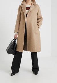 CLOSED Klassisk kappa / rock - beige