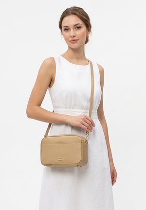 Marc Ellis, MARC ELLIS SHOULDER BAG - Borsa a tracolla - almond brown