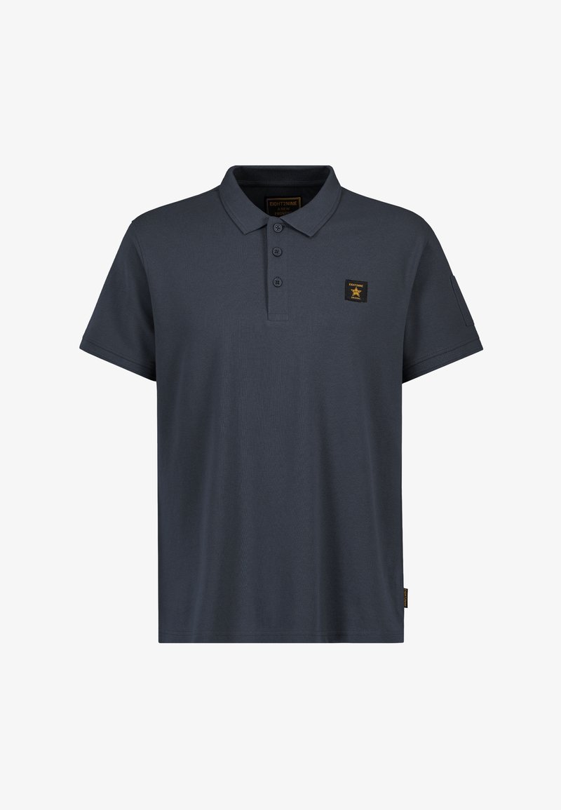 Navy Poloshirt aus glattem Baumwollmix, mit einer Knopfleiste mit drei Knöpfen, kurzen Ärmeln und einem kleinen Logopatch auf der Brust.