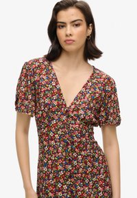 Superdry & Co PRINTED BUTTON-UP SHORT SLEEVE MIDI TEA - Abito a camicia - ditsy brown